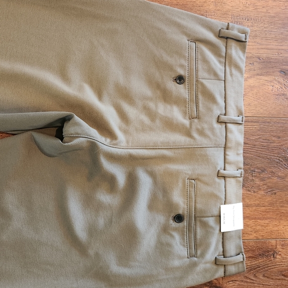 TeeShoppen The Original Performance Pants in Olive | Size 36/36 | NWT - Picture 9 of 13